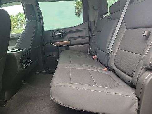 Used 2021 Chevrolet Silverado 1500 RST image 13