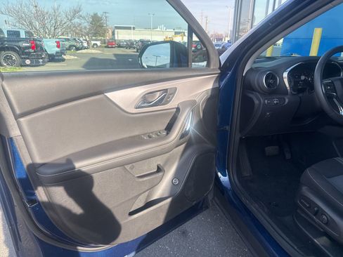 Used 2023 Chevrolet Blazer LT w/ Convenience Package image 11