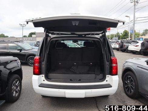 Used 2019 Chevrolet Tahoe Premier w/ RST 6.2L Performance Edition AWD/4WD image 26