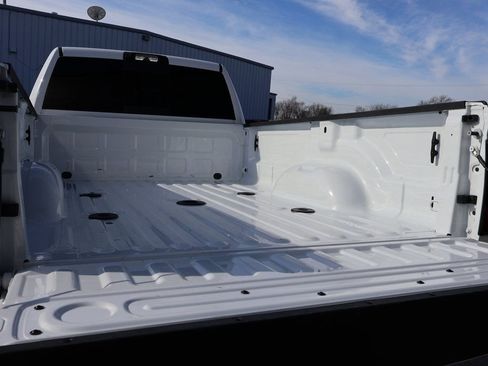 Used 2025 RAM 3500 Tradesman image 15