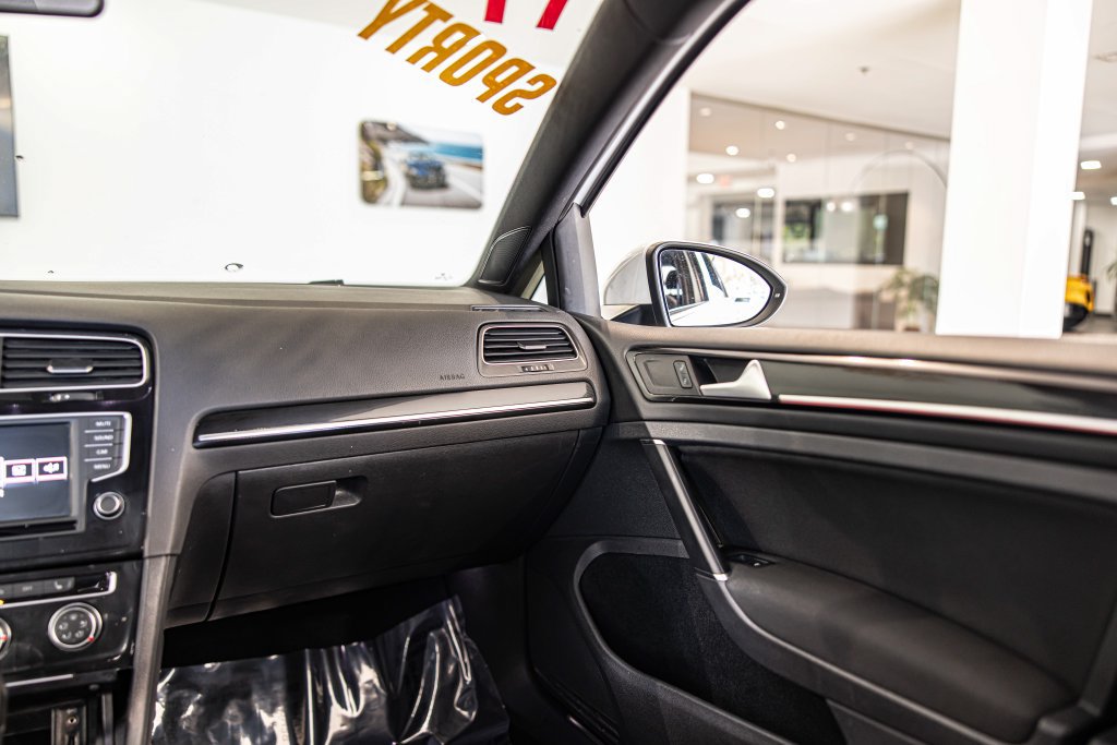 Used 2017 Volkswagen GTI S FWD image 33
