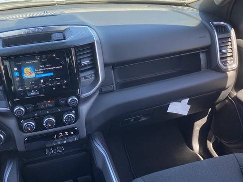 Used 2025 RAM 1500 Big Horn AWD/4WD image 14