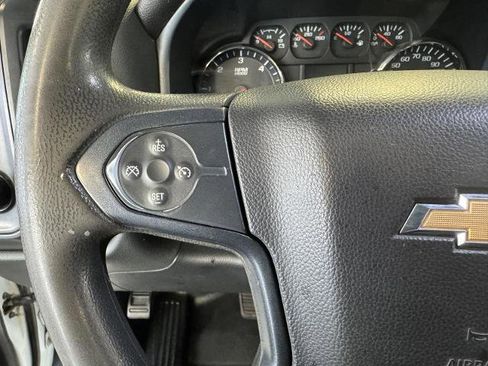 Used 2018 Chevrolet Silverado 2500 W/T w/ Snow Plow Prep Package image 13