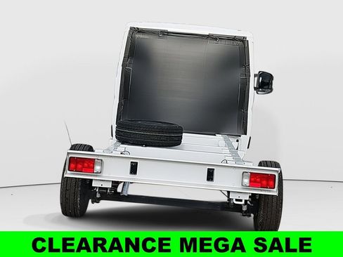 New 2024 RAM ProMaster 3500 w/ Convenience Group image 4