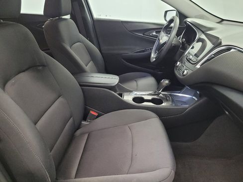 Used 2020 Chevrolet Malibu LT image 21