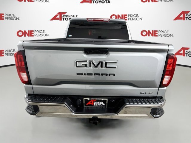 Used 2026 GMC Sierra 1500 SLE w/ LPO, Black Badging Package AWD/4WD image 6