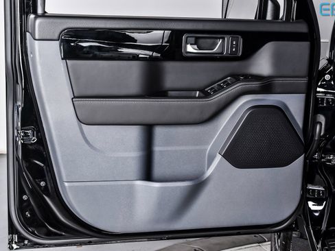 New 2026 INEOS Grenadier image 16