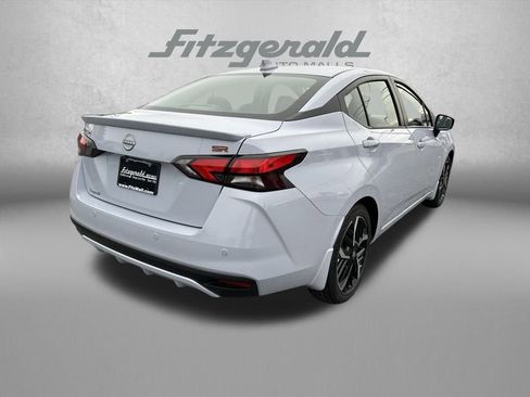 New 2025 Nissan Versa SR w/ Trunk Package image 7