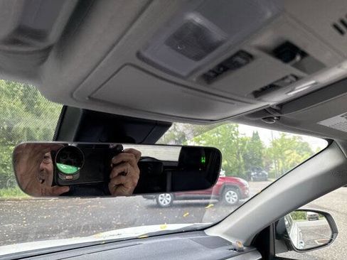 Used 2016 Toyota RAV4 Limited image 20