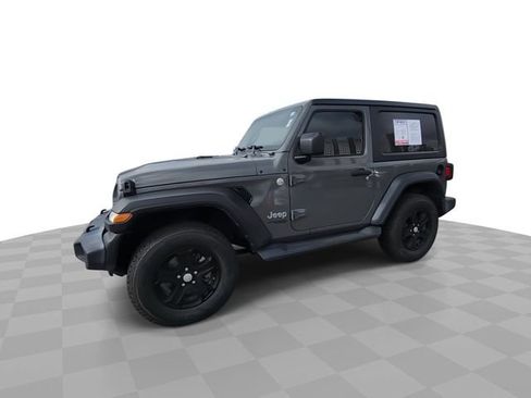 Used 2020 Jeep Wrangler Sport image 4