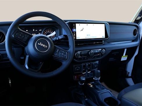 New 2026 Jeep Wrangler Unlimited Rubicon image 12