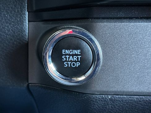 Used 2019 Toyota Tacoma TRD Sport w/ Exterior Package RWD image 21
