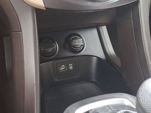 Used 2018 Hyundai Santa Fe SE AWD/4WD image 23
