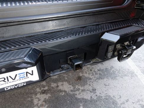 Used 2024 GMC Hummer EV 3X image 27