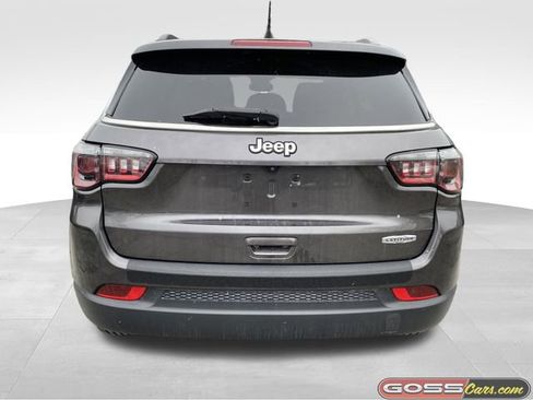 Certified 2022 Jeep Compass Latitude image 4