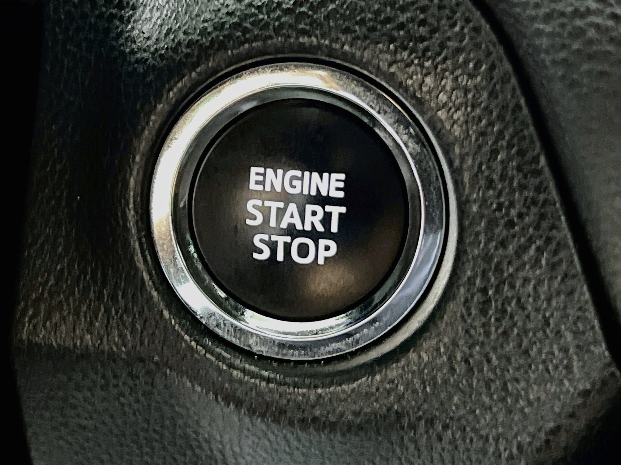 Used 2023 Toyota RAV4 XLE w/ Convenience Package FWD image 23