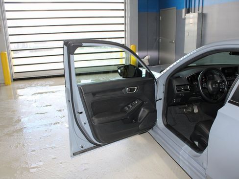 Used 2024 Honda Civic Sport image 7