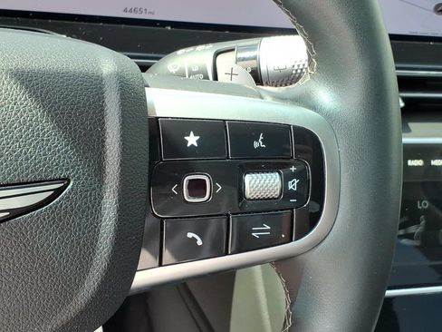 Used 2025 Genesis GV80 2.5T Standard AWD/4WD image 18