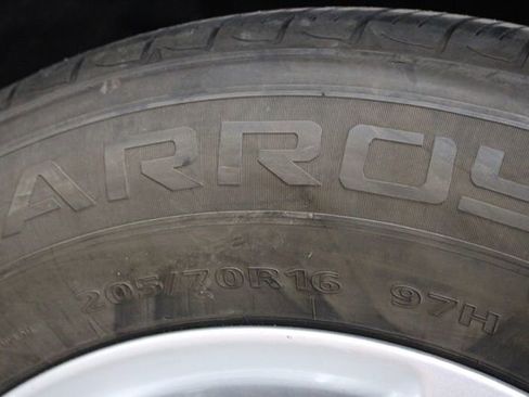 Used 2022 Chevrolet Malibu LT image 38