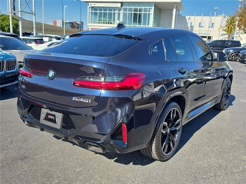 Used 2024 BMW X4 M40i w/ Premium Package image 3