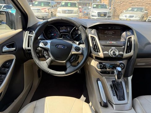Used 2012 Ford Focus SEL image 17