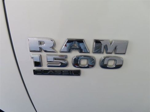 Used 2023 RAM 1500 Classic SLT w/ Trailer & Traction Group AWD/4WD image 12