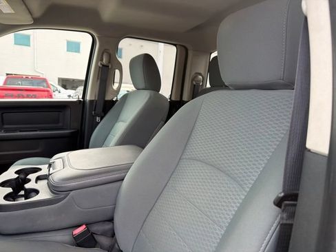 Used 2016 RAM 1500 Express AWD/4WD image 14