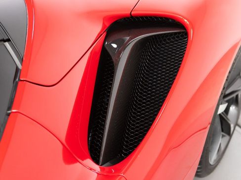 Certified 2023 Ferrari SF90 Spider image 37