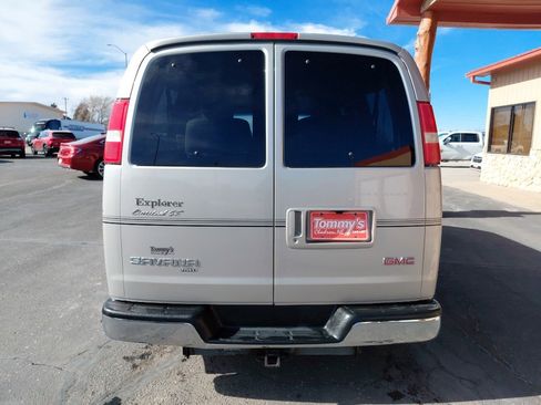 Used 2005 GMC Savana 1500 AWD w/ Preferred Equipment Group image 6