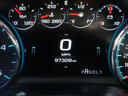 Used 2019 GMC Sierra 2500 Denali w/ Duramax Plus Package AWD/4WD image 37