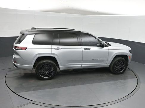 Used 2023 Jeep Grand Cherokee L Summit AWD/4WD image 33