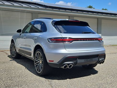 Certified 2026 Porsche Macan AWD/4WD image 3