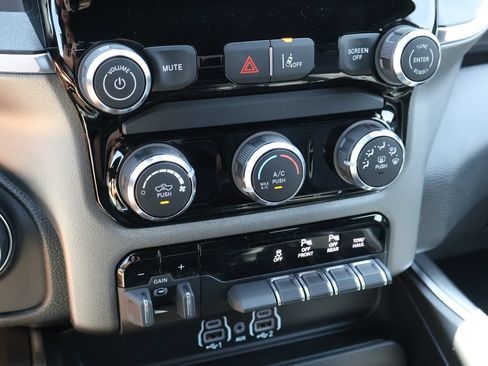 New 2026 RAM 1500 Big Horn AWD/4WD image 35