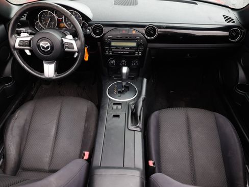 Used 2008 MAZDA MX-5 Miata Touring image 2