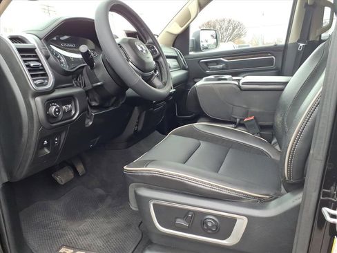 Used 2019 RAM 1500 Laramie image 14