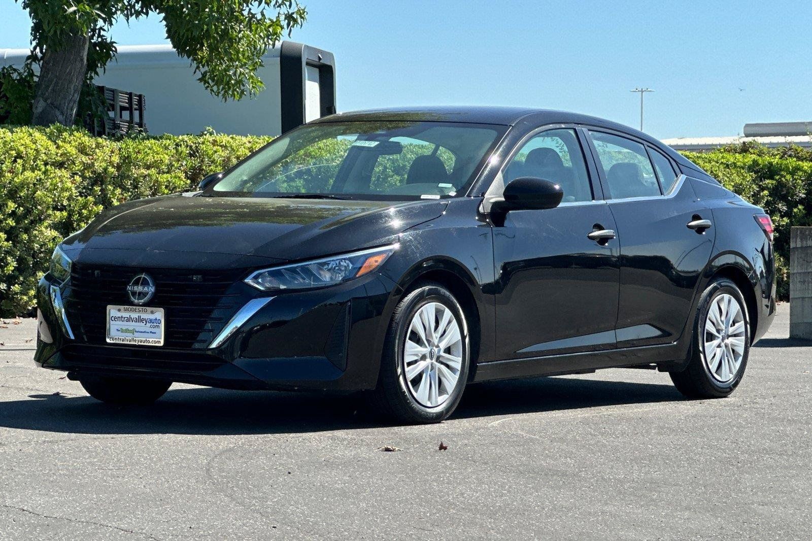 Certified 2024 Nissan Sentra S FWD image 8