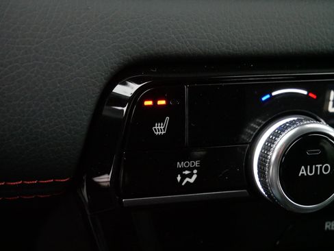 Certified 2025 Honda Pilot TrailSport image 31