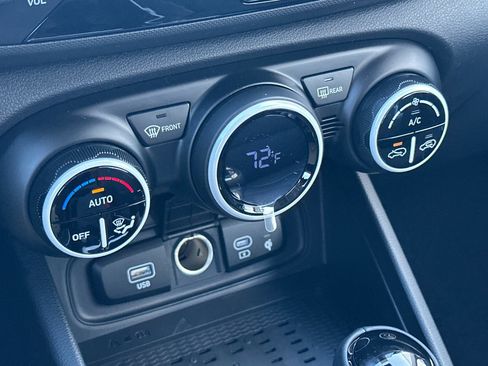 New 2026 Hyundai Venue SEL FWD image 20