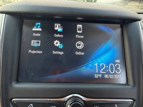 Used 2018 Chevrolet Cruze LS FWD image 18