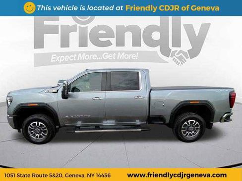 Used 2024 GMC Sierra 2500 SLT w/ SLT Premium Package image 8