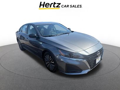 Used 2024 Nissan Altima 2.5 SV