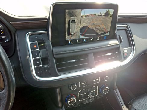 Used 2022 Chevrolet Tahoe High Country AWD/4WD image 15