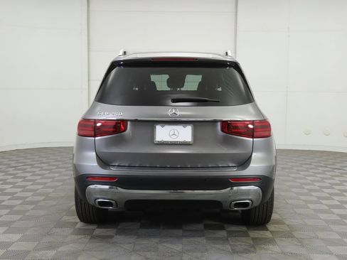 Used 2026 Mercedes-Benz GLB 250 image 6