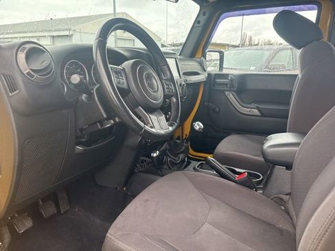 Used 2015 Jeep Wrangler Sport w/ Connectivity Group image 14