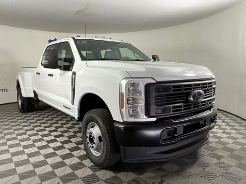 New 2026 Ford F350 XL image 1