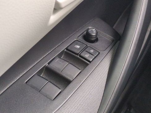 Certified 2025 Toyota Corolla LE image 22