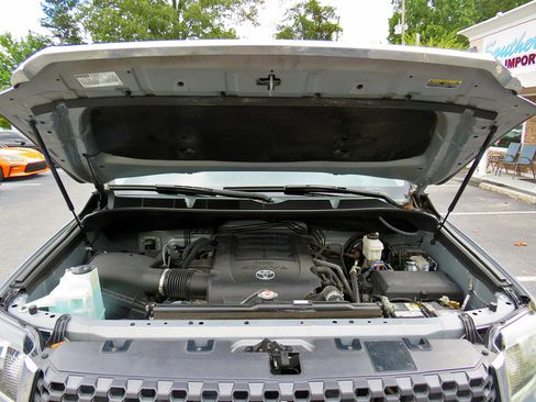 Used 2020 Toyota Tundra SR5 w/ SR5 Leather Package image 35