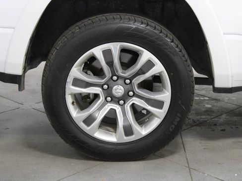 Used 2023 RAM 1500 Limited w/ Body Color Bumper Group image 13