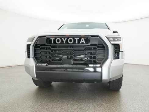 New 2026 Toyota Tundra Limited AWD/4WD image 18