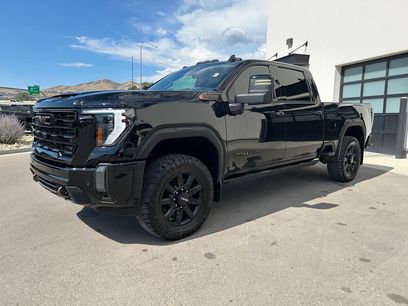 Used 2024 GMC Sierra 2500 AT4 w/ AT4 Premium Plus Package